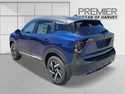 Used 2026 Nissan Kicks SV w/ SV Premium Package FWD image 4