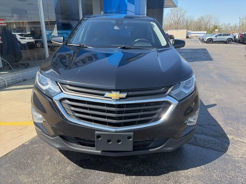 Used 2021 Chevrolet Equinox LT w/ Driver Convenience Package AWD/4WD image 4