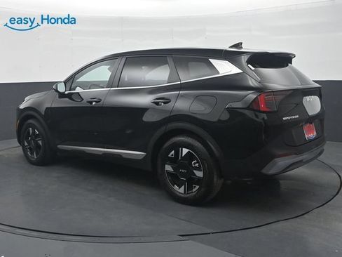 Used 2026 Kia Sportage LX FWD image 5