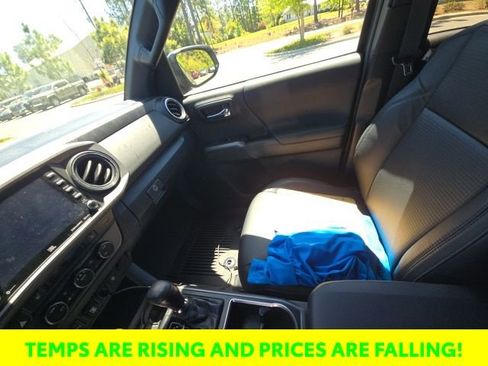 Used 2023 Toyota Tacoma TRD Sport w/ TRD Premium Sport Package image 18