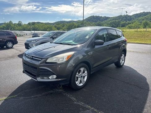 Used 2016 Ford Escape SE FWD image 4