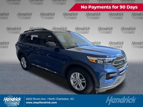 Used 2022 Ford Explorer XLT RWD image 1