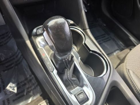 Used 2024 Buick Encore GX Preferred FWD image 20
