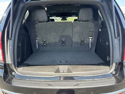Used 2024 Chevrolet Tahoe LT AWD/4WD image 19