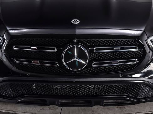 Used 2023 Mercedes-Benz E 450 4MATIC All-Terrain Wagon w/ Premium Package image 9