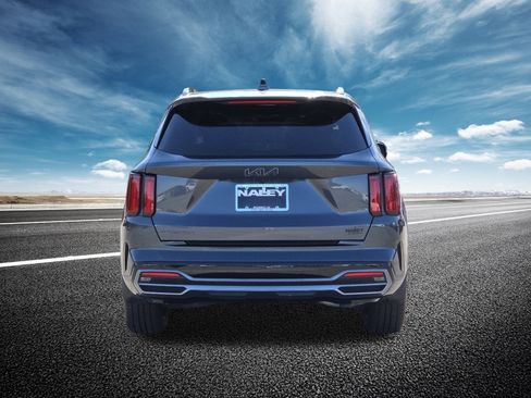 Used 2023 Kia Sorento SX image 20