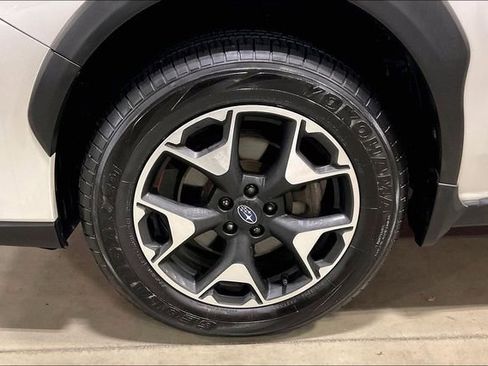 Used 2020 Subaru Crosstrek 2.0i Premium image 9