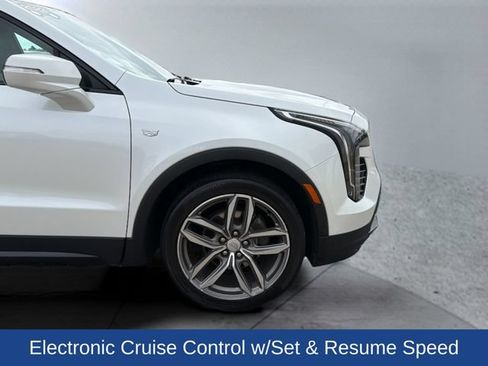 Certified 2023 Cadillac XT4 Sport FWD image 33