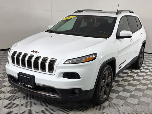 Used 2016 Jeep Cherokee 75th Anniversary image 10