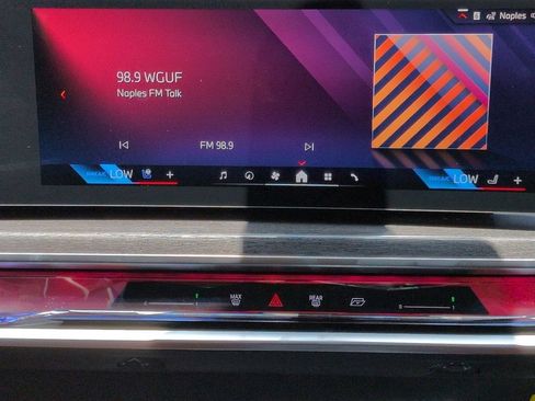 New 2026 BMW 750e xDrive AWD/4WD image 17