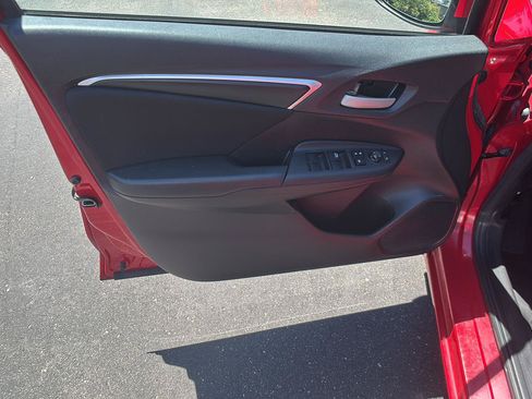 Used 2016 Honda Fit LX image 6