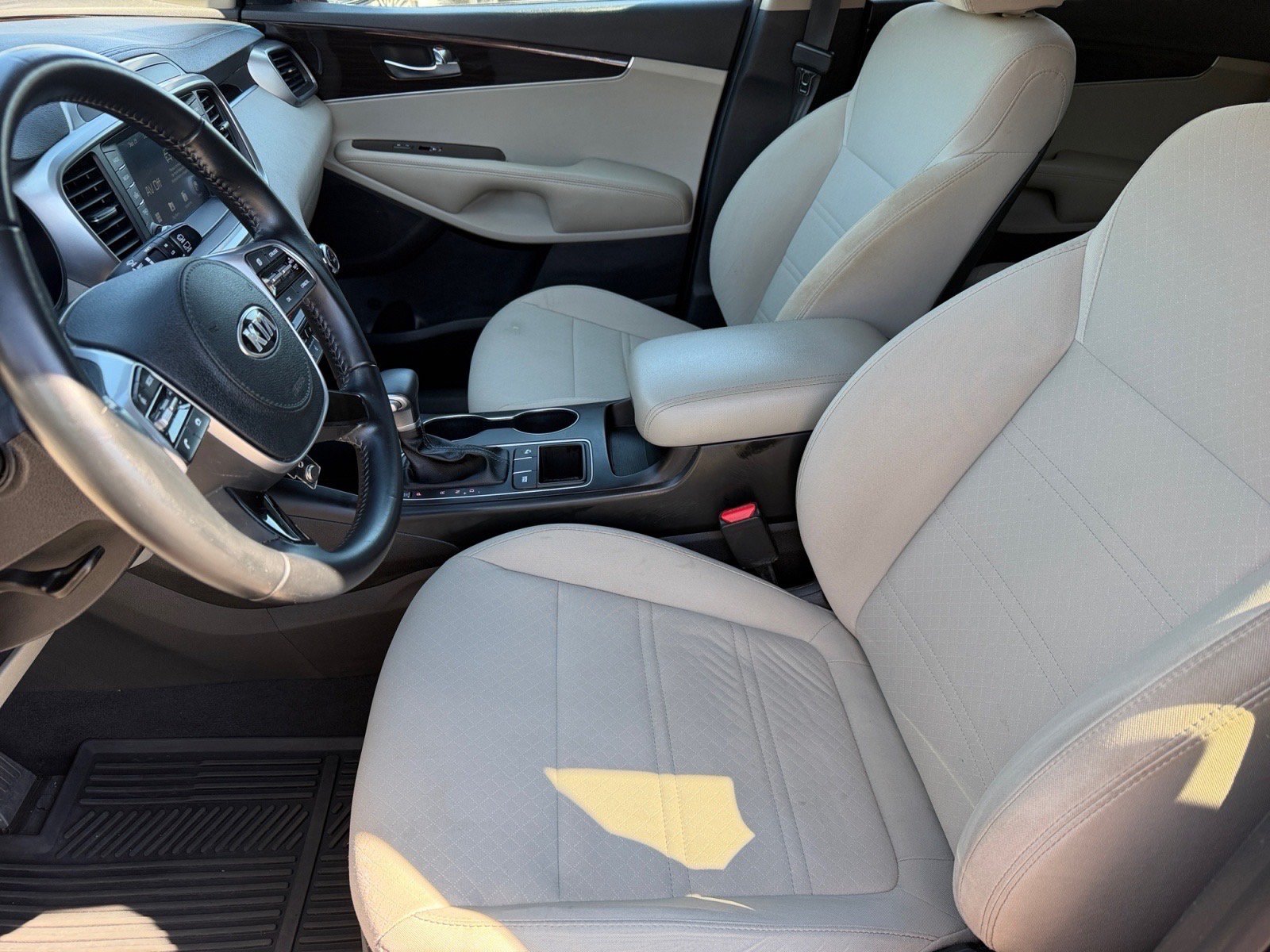 Used 2020 Kia Sorento LX w/ LX I4 Convenience Package FWD image 10