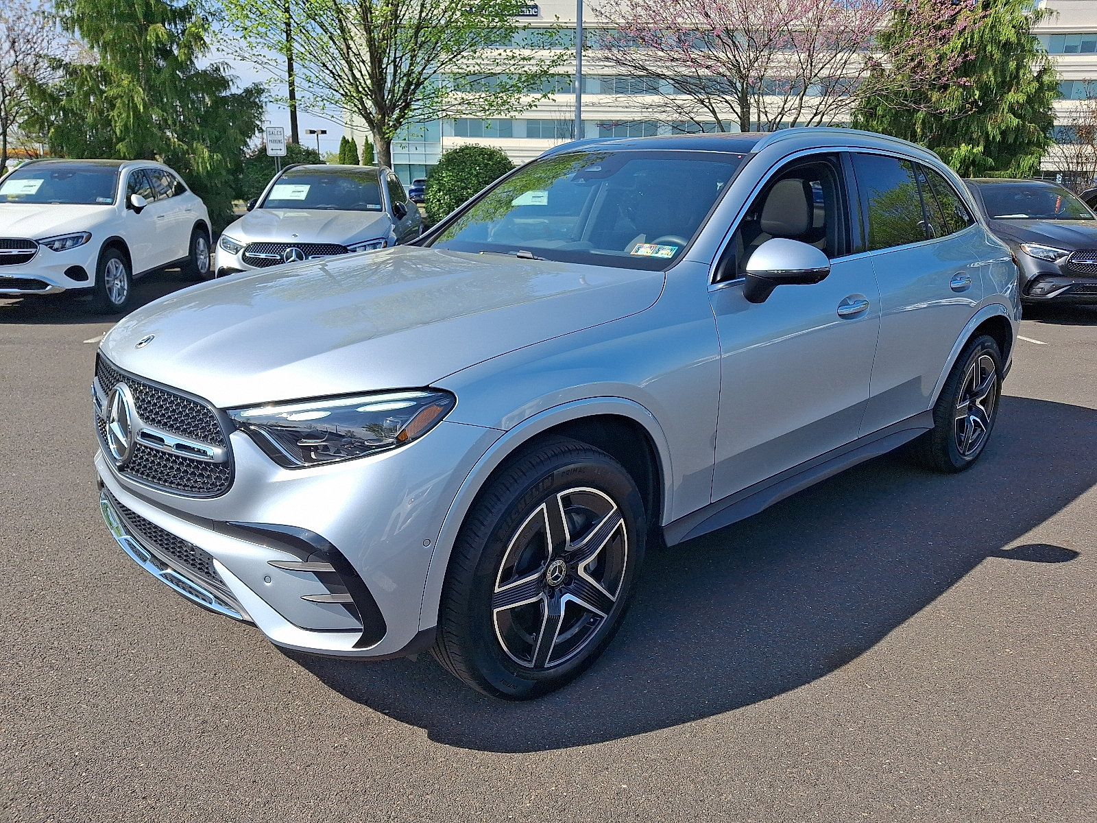 New 2026 Mercedes-Benz GLC 300 4MATIC image 3