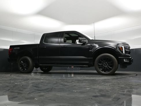 Used 2024 Ford F150 Lariat AWD/4WD image 44