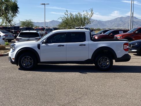 Used 2025 Ford Maverick XLT image 6