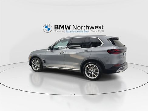 New 2026 BMW X5 xDrive50e w/ Executive Package AWD/4WD image 12