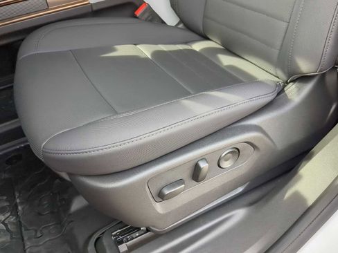 New 2025 GMC Hummer EV 3X image 13