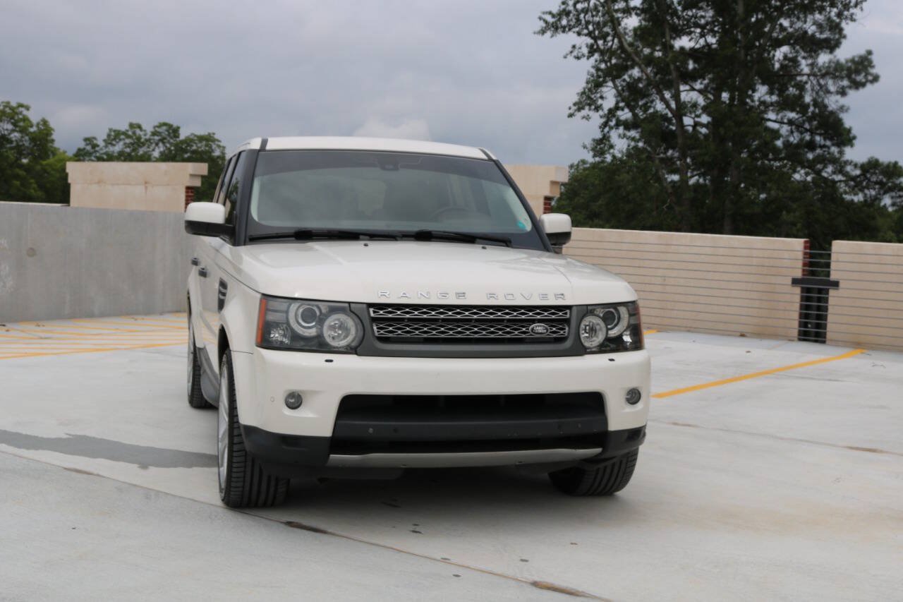 Used 2010 Land Rover Range Rover Sport Supercharged AWD/4WD image 39