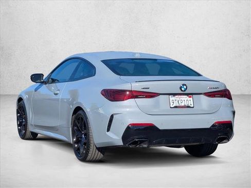 Used 2025 BMW 440i xDrive Coupe w/ Premium Package image 8