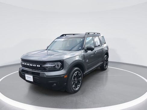 Used 2025 Ford Bronco Sport Outer Banks w/ Outer Banks Tech Package+ image 4