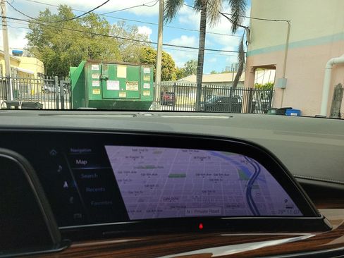 Used 2023 Cadillac Escalade ESV Premium Luxury image 36