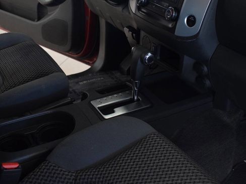 Used 2013 Nissan Frontier SV RWD image 50