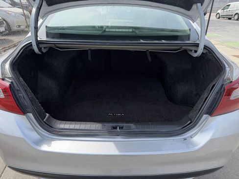 Used 2018 Nissan Altima 2.5 SL FWD image 21