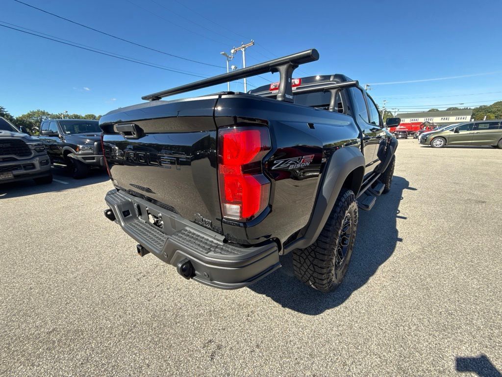 Used 2026 Chevrolet Colorado ZR2 w/ ZR2 Bison Edition AWD/4WD image 5