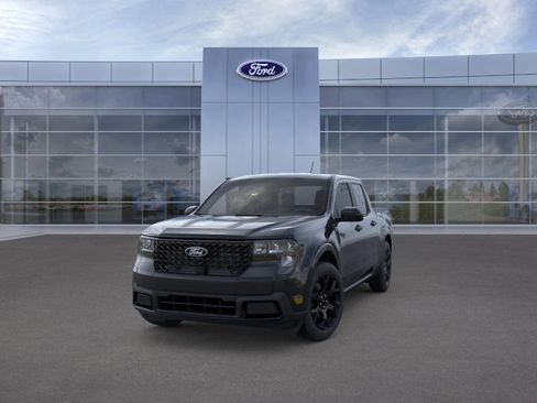 New 2025 Ford Maverick XLT w/ XLT Luxury Package AWD/4WD image 2