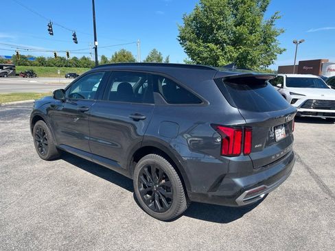 Used 2021 Kia Sorento SX AWD/4WD image 4