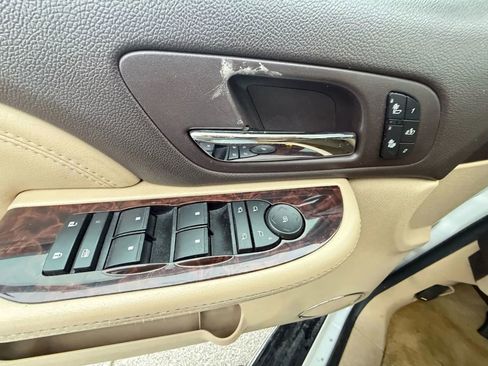 Used 2008 GMC Yukon XL Denali image 22