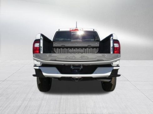 New 2026 GMC Canyon Elevation w/ Convenience Package image 5