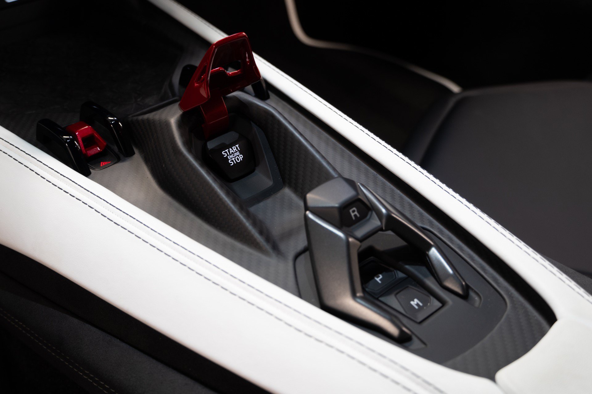 Used 2024 Lamborghini Revuelto AWD/4WD image 32