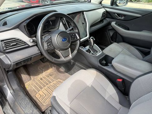 Used 2024 Subaru Outback Premium AWD/4WD image 12