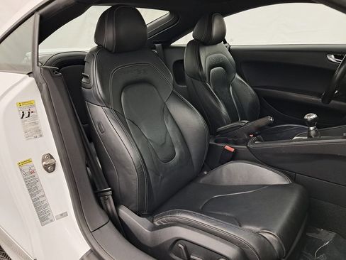 Used 2013 Audi TT RS image 19