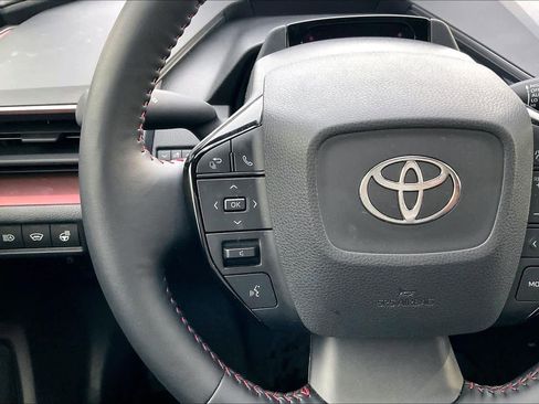 Certified 2025 Toyota Prius Plug-In Hybrid image 23