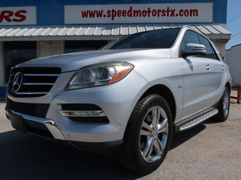 Used 2012 Mercedes-Benz ML 350 4MATIC image 5