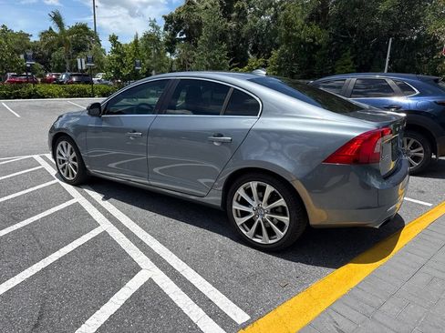 Used 2017 Volvo S60 T5 Inscription FWD image 10