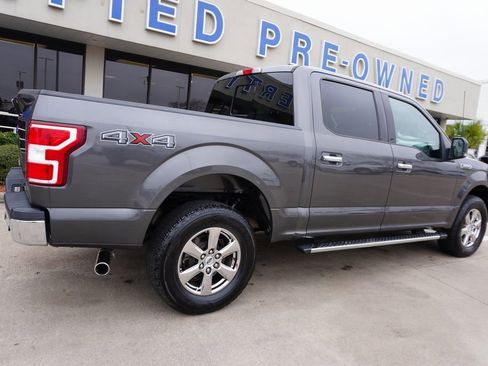 Used 2018 Ford F150 XLT w/ Equipment Group 302A Luxury image 6