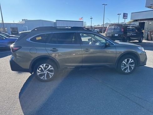 Certified 2021 Subaru Outback Limited XT w/ Popular Package #2 image 8
