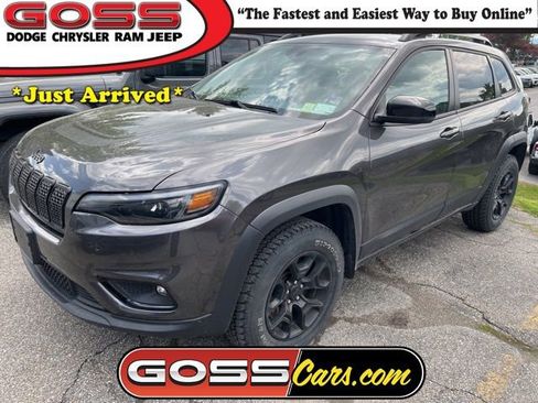 Certified 2022 Jeep Cherokee Latitude AWD/4WD image 1