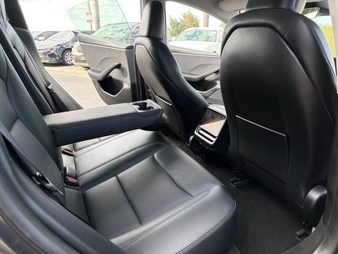 Used 2024 Tesla Model 3 Long Range RWD image 23