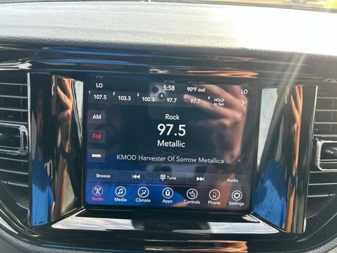 Used 2022 Dodge Durango GT AWD/4WD image 17