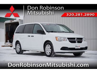 Used 2020 Dodge Grand Caravan SE w/ UConnect Hands-Free Group