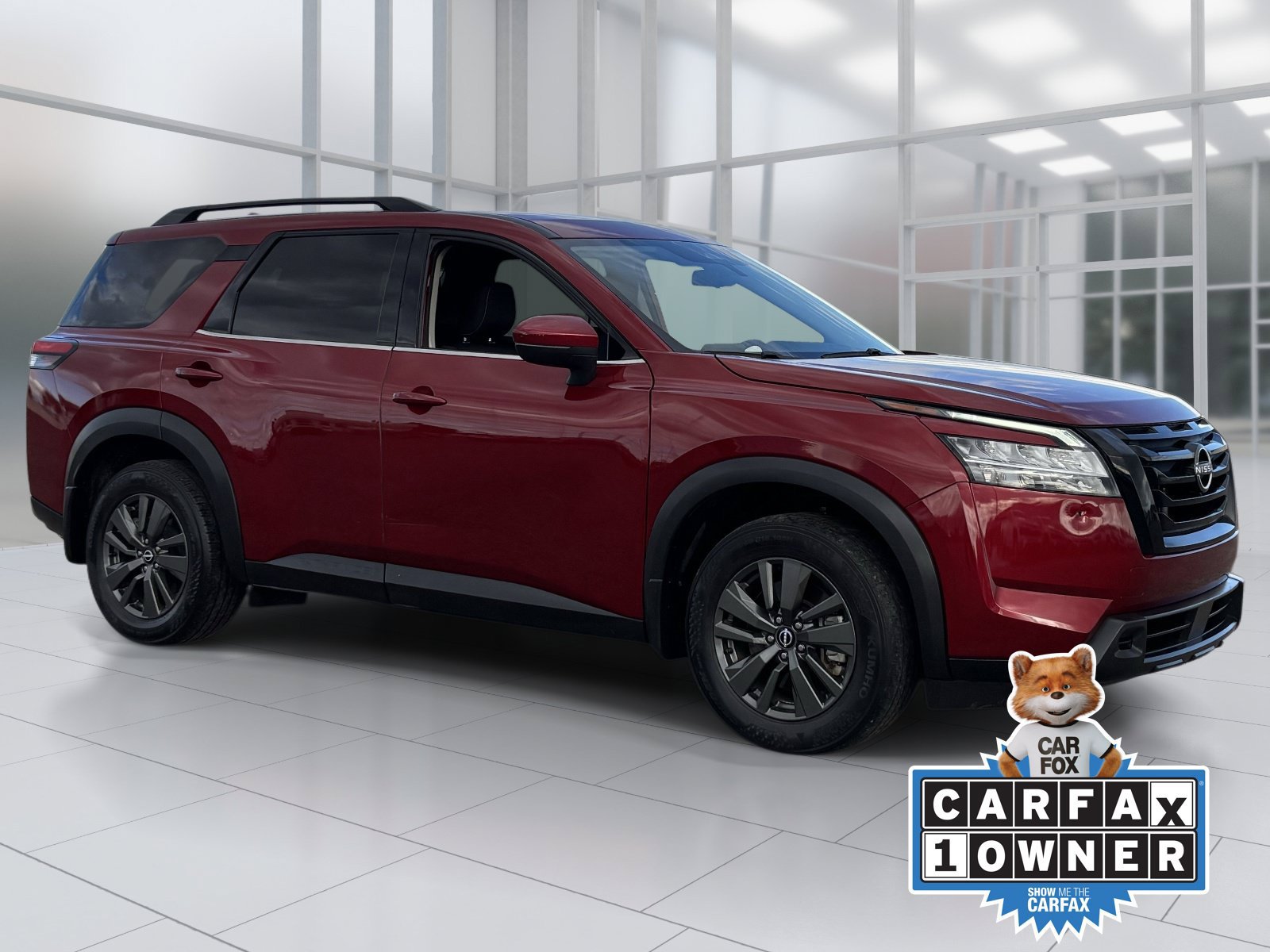 Used 2022 Nissan Pathfinder SV w/ SV Black Package FWD image 8
