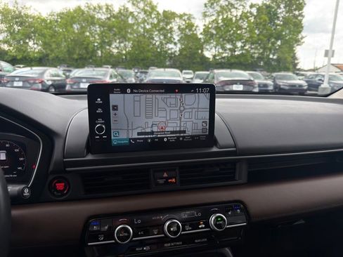 Certified 2023 Honda Pilot Elite image 15