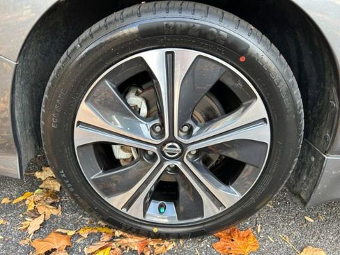 Used 2020 Nissan Leaf SV w/ SV All Weather Package image 38