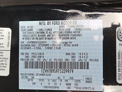 Used 2007 Ford Mustang Shelby GT500 RWD image 24