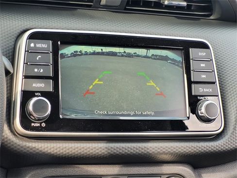 New 2025 Nissan Kicks Play S image 15