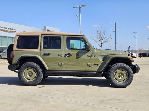 New 2026 Jeep Wrangler Unlimited Sport AWD/4WD image 7